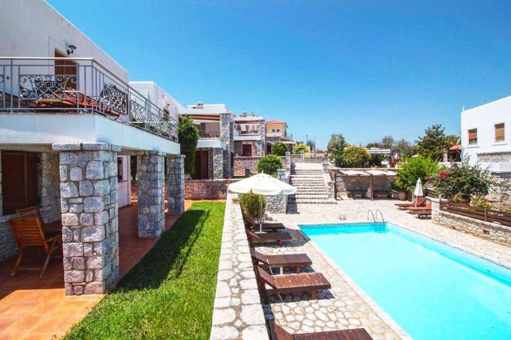 Malvazios Villas #6 Gythio Exterior photo